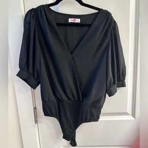 BUDDY LOVE- TWYLA SURPLICE BODYSUIT